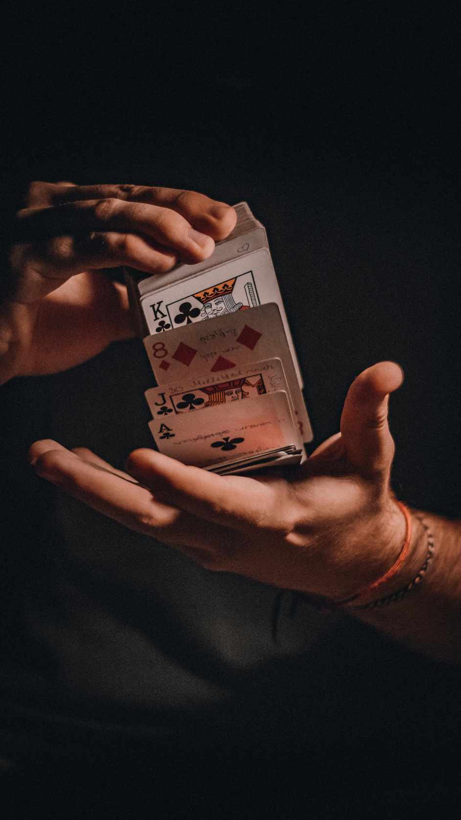 Why live casino games became mainstream